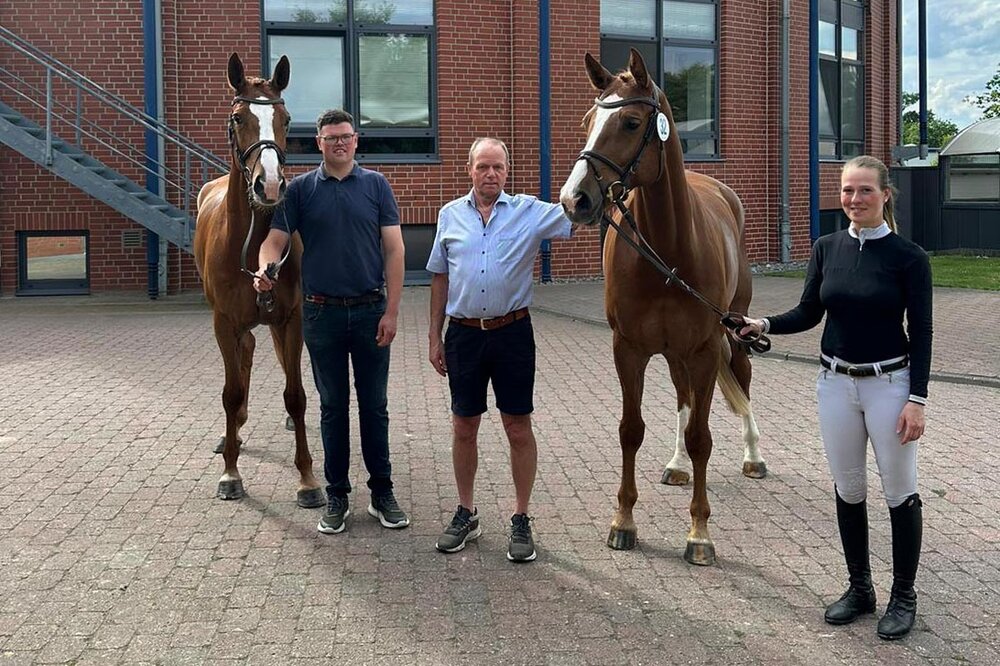 Team Sosath mit Lady Columbia von Catoki - Landor S | Züchter: Gerd Sosath, Lemwerder
