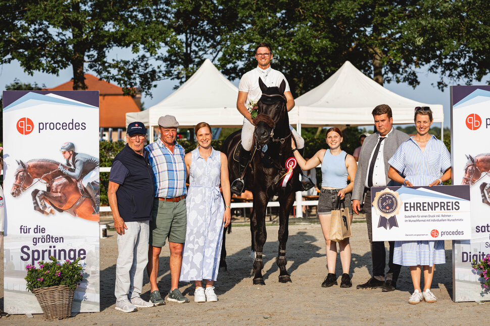 Comanchero by Comme Prévu out of Lady Heida II by Landor S x Contender | Gerd Sosath, Lemwerder