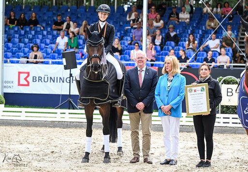 Vize-Bundeschampionesse Frieda von For Dance aus der Franca von Fidermark - Wesley | Züchter: Otto Klewitz